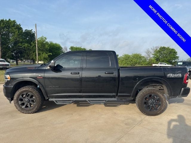 2022 RAM 2500 Laramie Crew Cab 4x4 6'4' Box