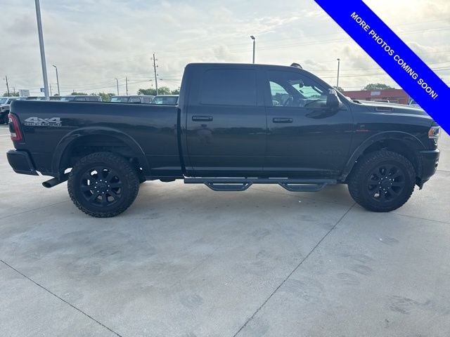 2022 RAM 2500 Laramie Crew Cab 4x4 6'4' Box