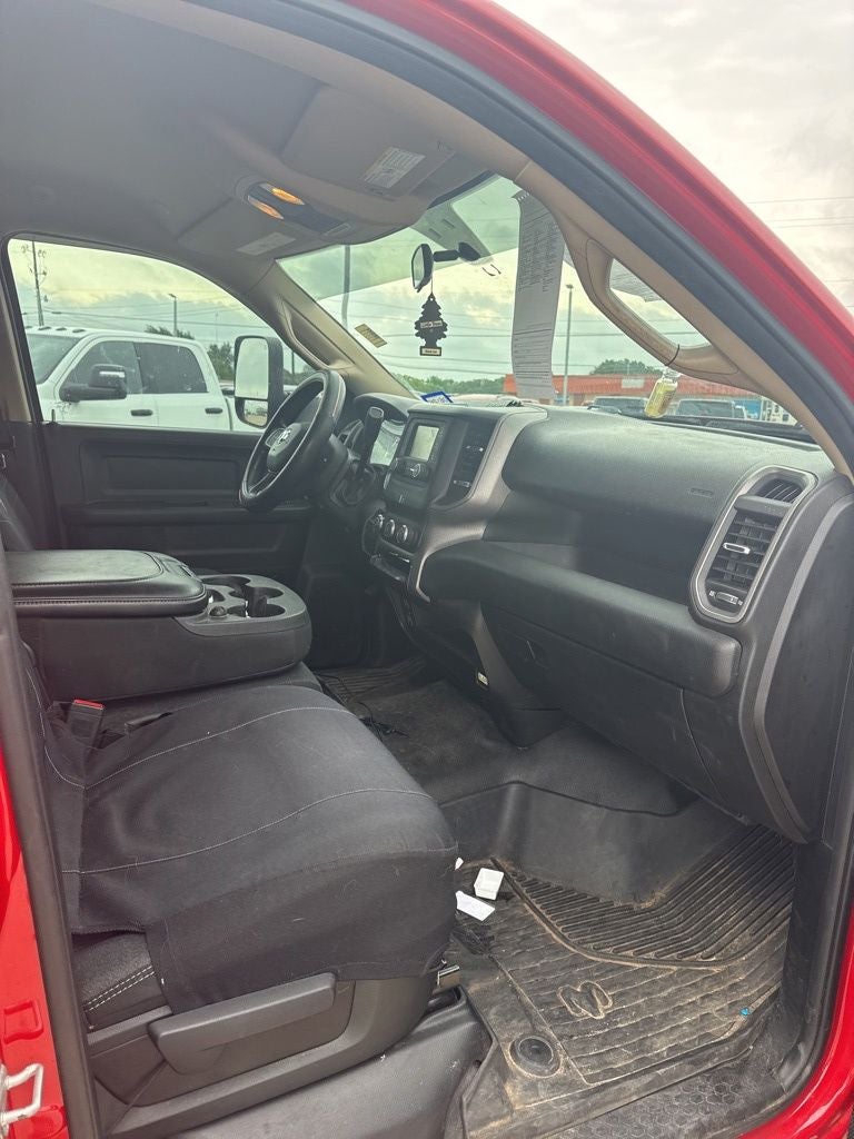 2019 RAM 2500 Tradesman Crew Cab 4x4 8' Box