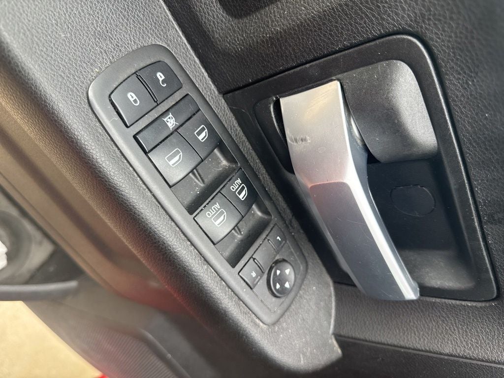 2019 RAM 2500 Tradesman Crew Cab 4x4 8' Box