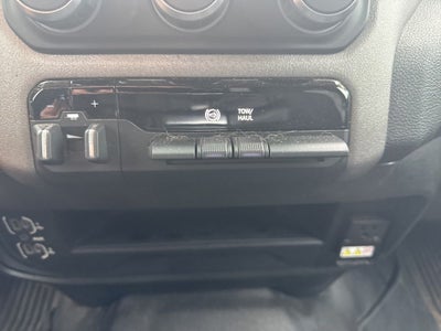 2019 RAM 2500 Tradesman Crew Cab 4x4 8' Box