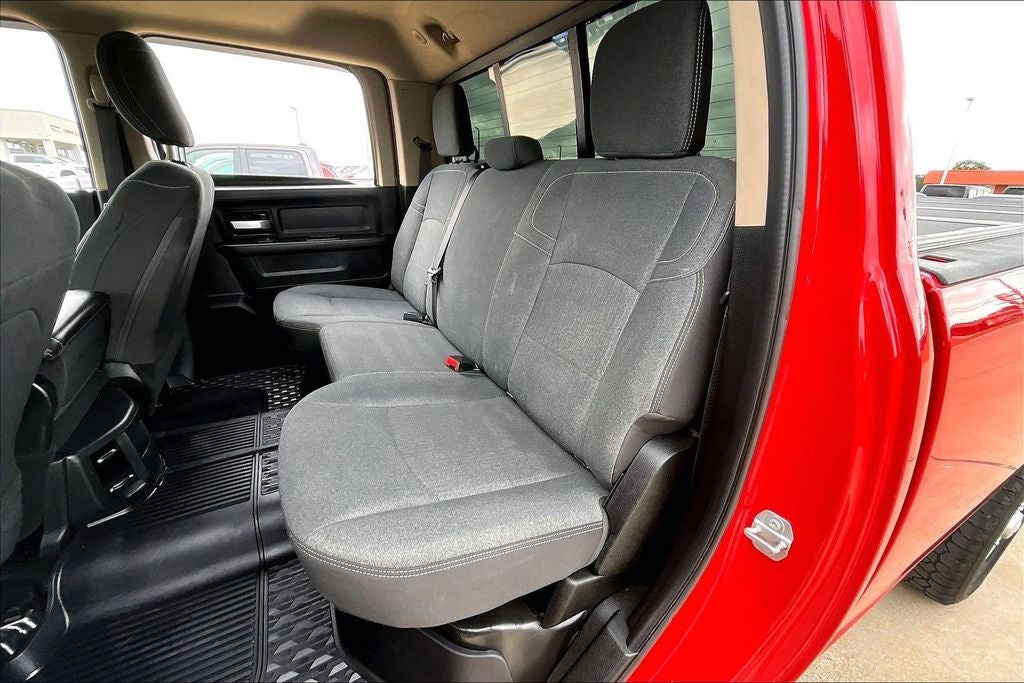 2019 RAM 2500 Tradesman Crew Cab 4x4 8' Box