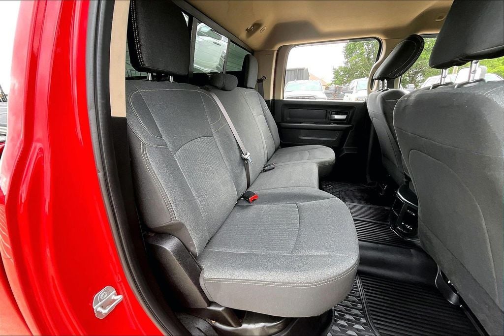 2019 RAM 2500 Tradesman Crew Cab 4x4 8' Box