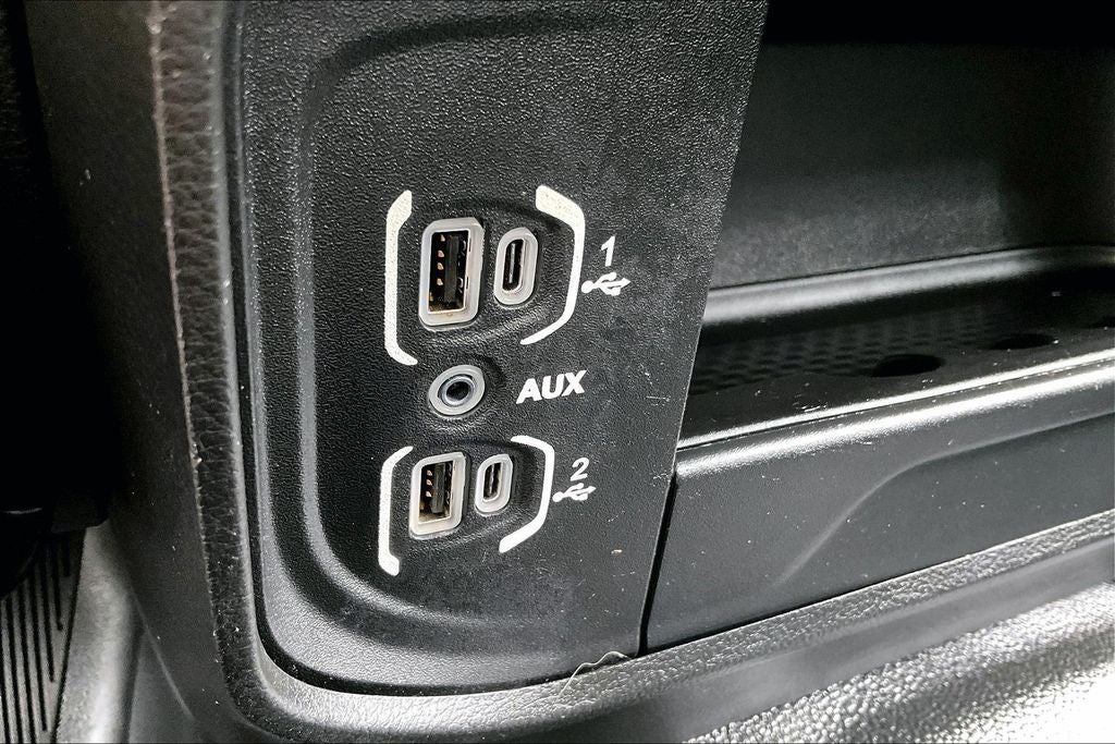 2019 RAM 2500 Tradesman Crew Cab 4x4 8' Box