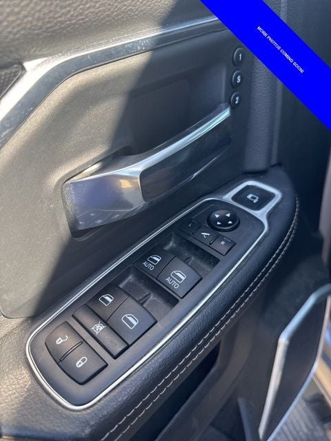 2019 RAM 2500 Laramie Crew Cab 4x4 8' Box