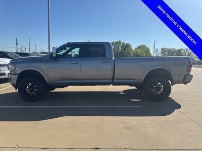 2019 RAM 2500 Laramie Crew Cab 4x4 8' Box