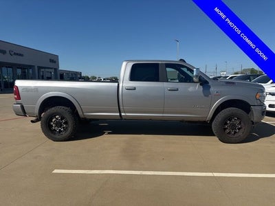 2019 RAM 2500 Laramie Crew Cab 4x4 8' Box