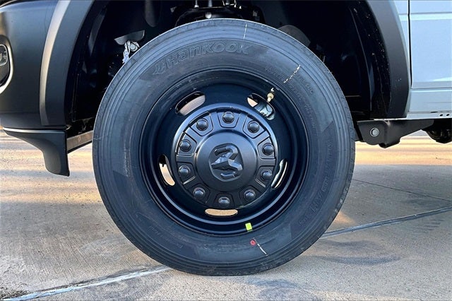 2026 RAM Ram 5500 Chassis Cab RAM 5500 TRADESMAN CHASSIS CREW CAB 4X4 84' CA