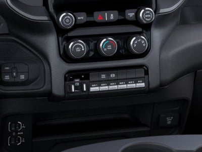 2026 RAM Ram 5500 Chassis Cab RAM 5500 TRADESMAN CHASSIS CREW CAB 4X4 84' CA