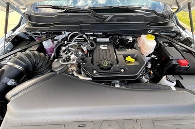 2026 RAM Ram 5500 Chassis Cab RAM 5500 TRADESMAN CHASSIS CREW CAB 4X4 84' CA