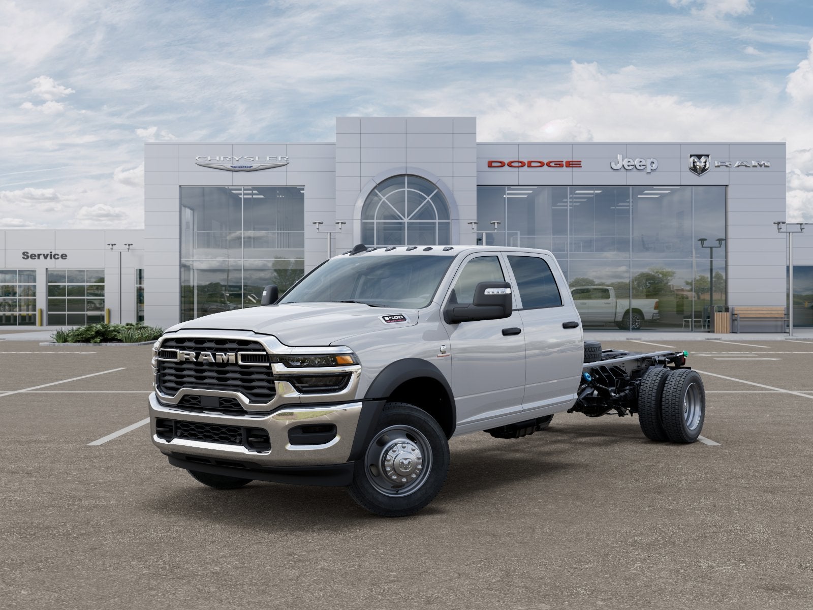 2026 RAM Ram 5500 Chassis Cab RAM 5500 TRADESMAN CHASSIS CREW CAB 4X4 84' CA