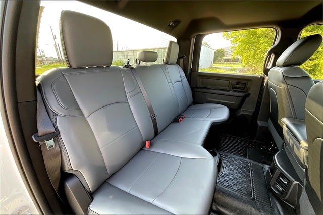 2026 RAM Ram 5500 Chassis Cab RAM 5500 TRADESMAN CHASSIS CREW CAB 4X4 84' CA