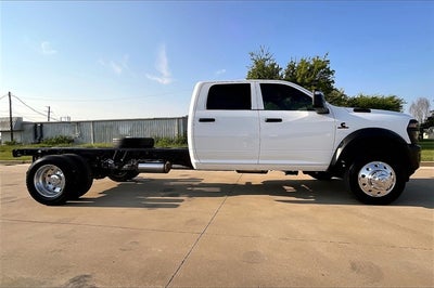 2026 RAM Ram 5500 Chassis Cab RAM 5500 TRADESMAN CHASSIS CREW CAB 4X4 84' CA