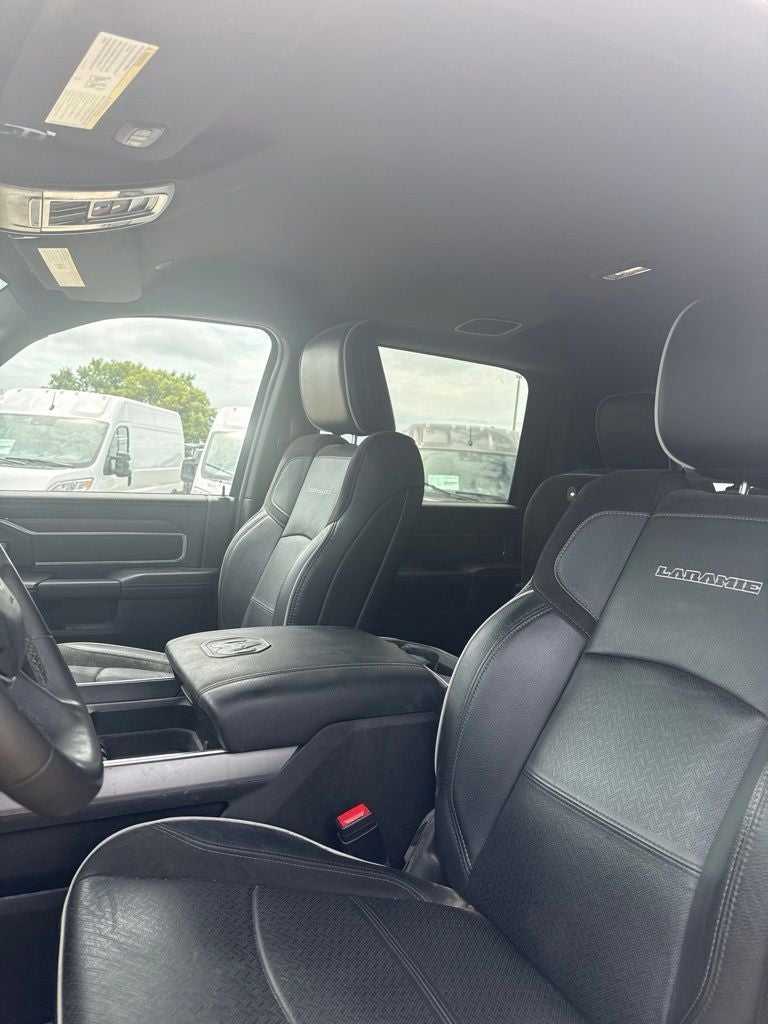 2025 RAM 3500 Chassis Tradesman/Big Horn