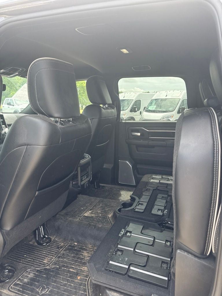 2025 RAM 3500 Chassis Tradesman/Big Horn