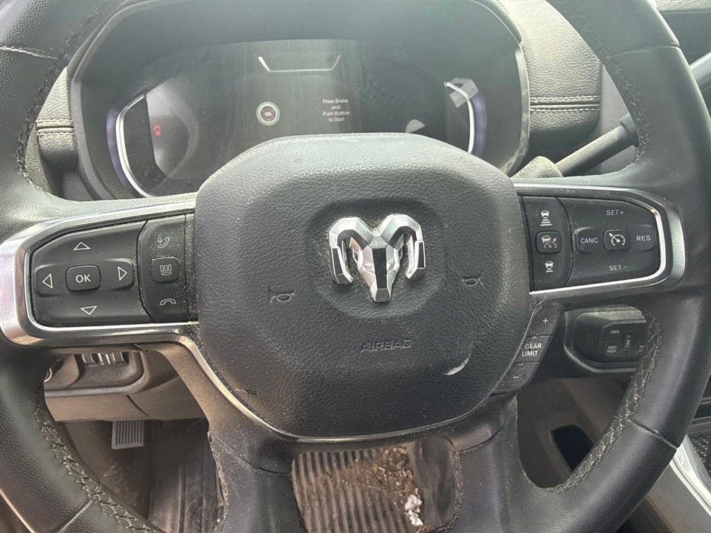 2025 RAM 3500 Chassis Tradesman/Big Horn