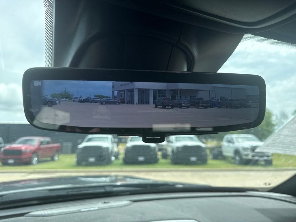 2025 RAM 3500 Chassis Tradesman/Big Horn