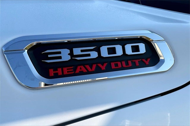 2026 RAM Ram 3500 Chassis Cab RAM 3500 TRADESMAN CREW CAB CHASSIS 4X4 60' CA