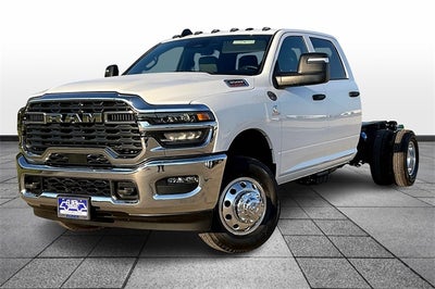 2026 RAM Ram 3500 Chassis Cab RAM 3500 TRADESMAN CREW CAB CHASSIS 4X4 60' CA