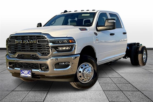 2026 RAM Ram 3500 Chassis Cab RAM 3500 TRADESMAN CREW CAB CHASSIS 4X4 60' CA