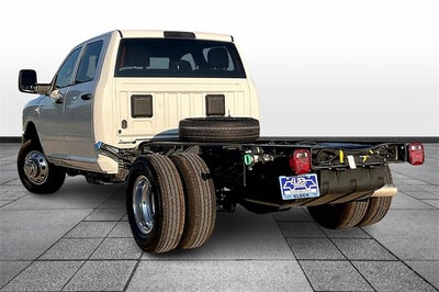 2026 RAM Ram 3500 Chassis Cab RAM 3500 TRADESMAN CREW CAB CHASSIS 4X4 60' CA