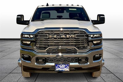 2026 RAM Ram 3500 Chassis Cab RAM 3500 TRADESMAN CREW CAB CHASSIS 4X4 60' CA