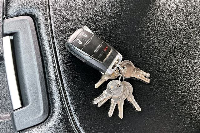 2022 RAM 3500 Chassis Tradesman/SLT/Laramie/Limited