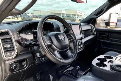 2022 RAM 3500 Chassis Tradesman/SLT/Laramie/Limited