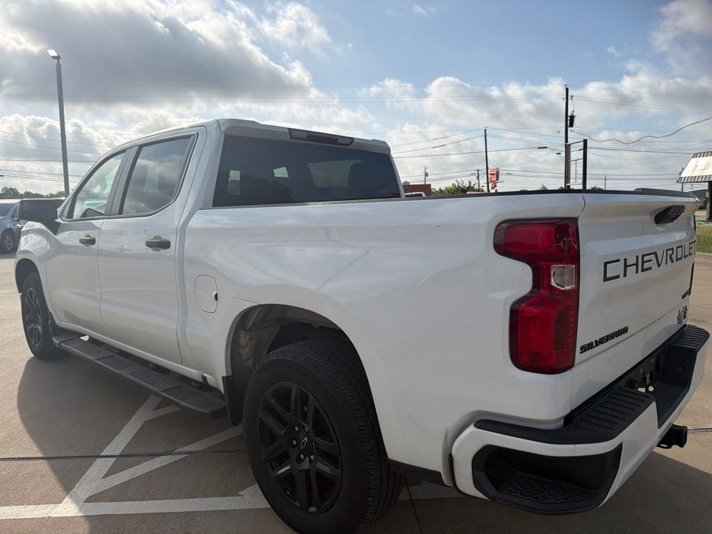 2022 Chevrolet Silverado 1500 2WD Crew Cab Short Bed Custom