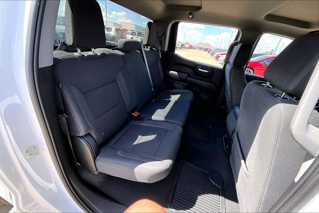 2022 Chevrolet Silverado 1500 2WD Crew Cab Short Bed Custom