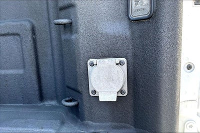 2022 Chevrolet Silverado 1500 2WD Crew Cab Short Bed Custom