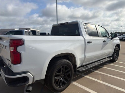 2022 Chevrolet Silverado 1500 2WD Crew Cab Short Bed Custom