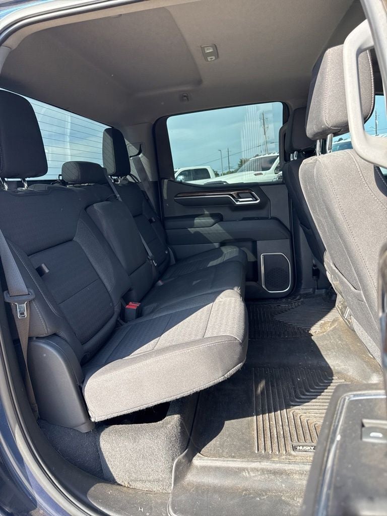2022 Chevrolet Silverado 1500 2WD Crew Cab Short Bed LT