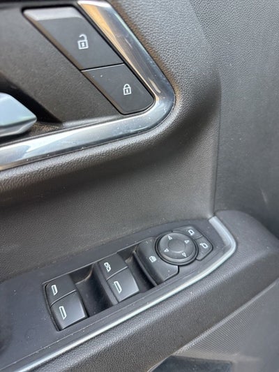2022 Chevrolet Silverado 1500 2WD Crew Cab Short Bed LT
