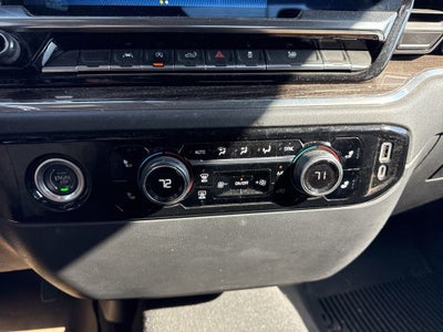 2022 Chevrolet Silverado 1500 2WD Crew Cab Short Bed LT