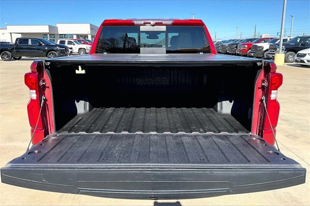 2022 Chevrolet Silverado 1500 4WD Crew Cab Short Bed High Country