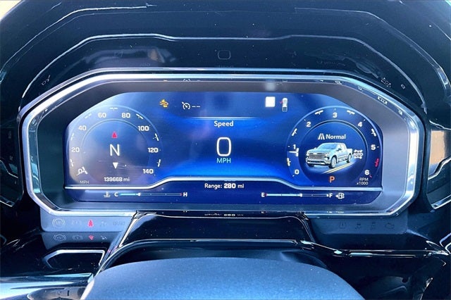 2022 Chevrolet Silverado 1500 4WD Crew Cab Short Bed High Country