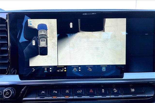 2022 Chevrolet Silverado 1500 4WD Crew Cab Short Bed High Country