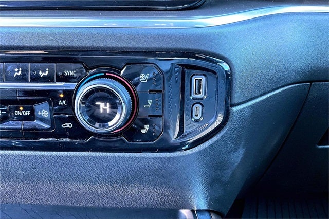 2022 Chevrolet Silverado 1500 4WD Crew Cab Short Bed High Country