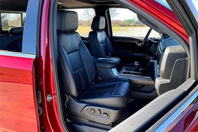 2022 Chevrolet Silverado 1500 4WD Crew Cab Short Bed High Country