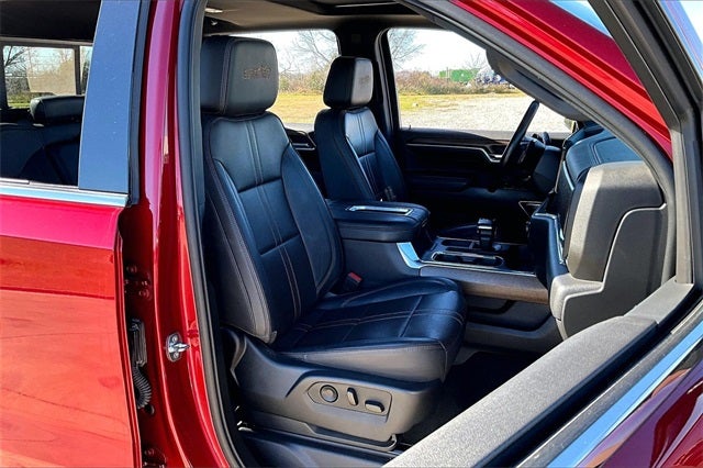 2022 Chevrolet Silverado 1500 4WD Crew Cab Short Bed High Country