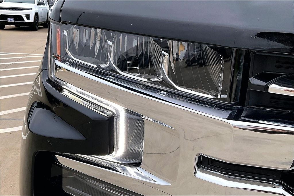 2021 Chevrolet Silverado 1500 4WD Crew Cab Short Bed LTZ