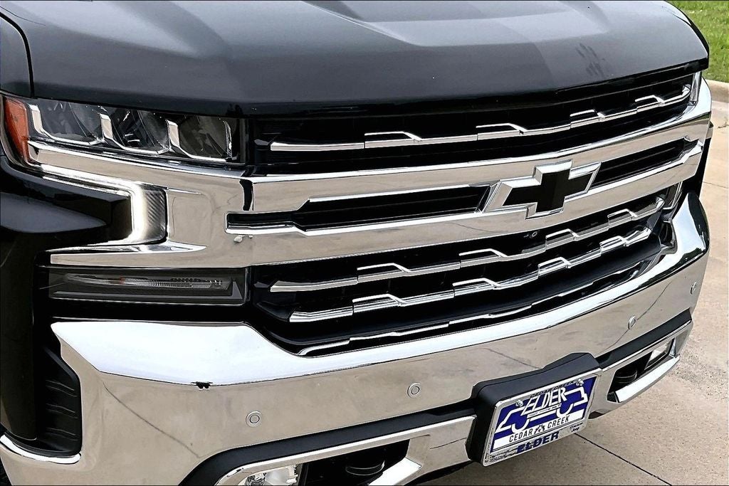 2021 Chevrolet Silverado 1500 4WD Crew Cab Short Bed LTZ