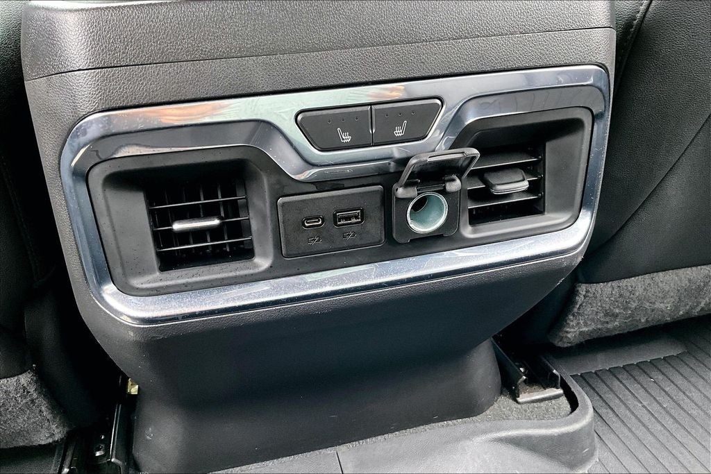 2021 Chevrolet Silverado 1500 4WD Crew Cab Short Bed LTZ