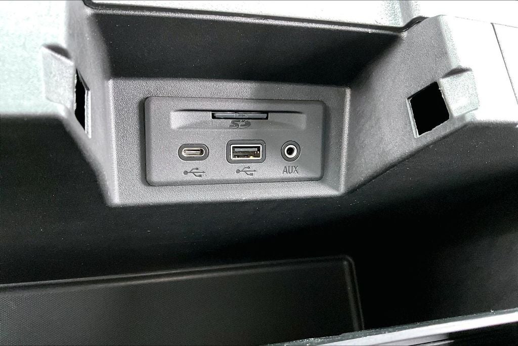 2021 Chevrolet Silverado 1500 4WD Crew Cab Short Bed LTZ