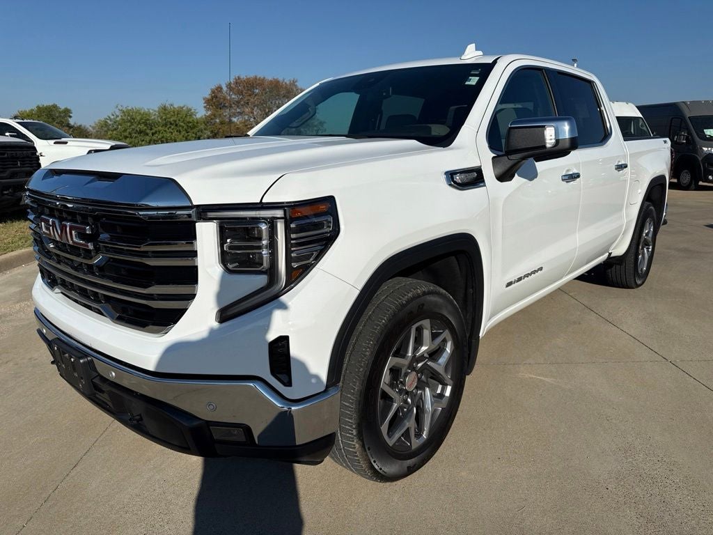 2024 GMC Sierra 1500 SLT
