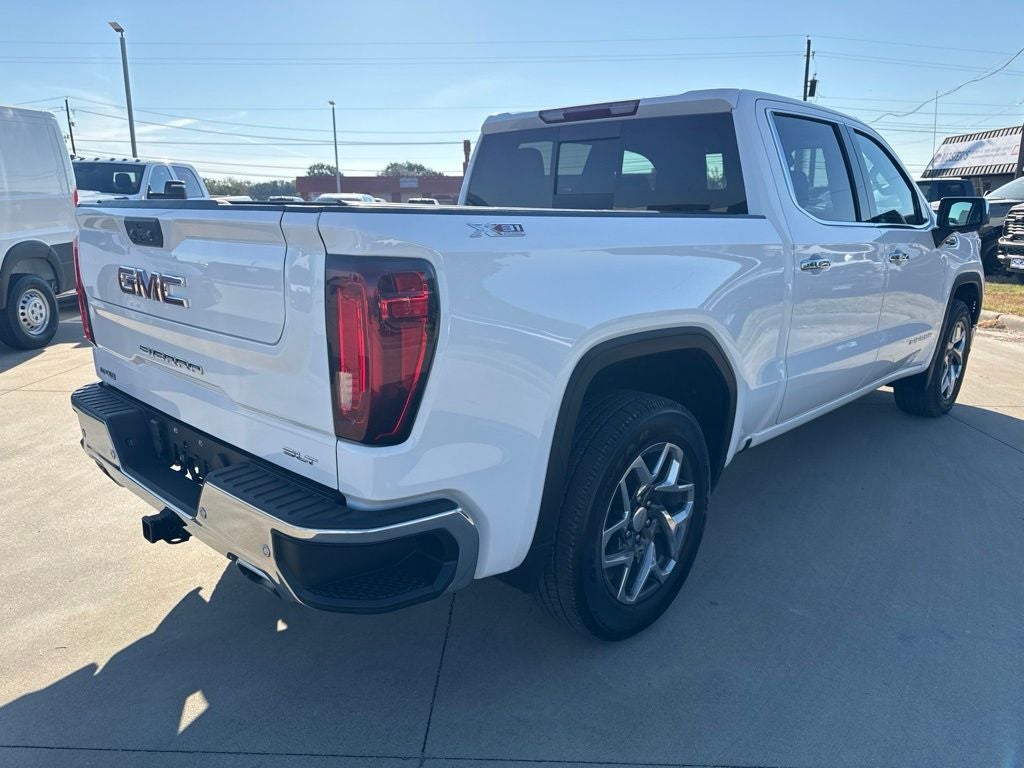 2024 GMC Sierra 1500 SLT