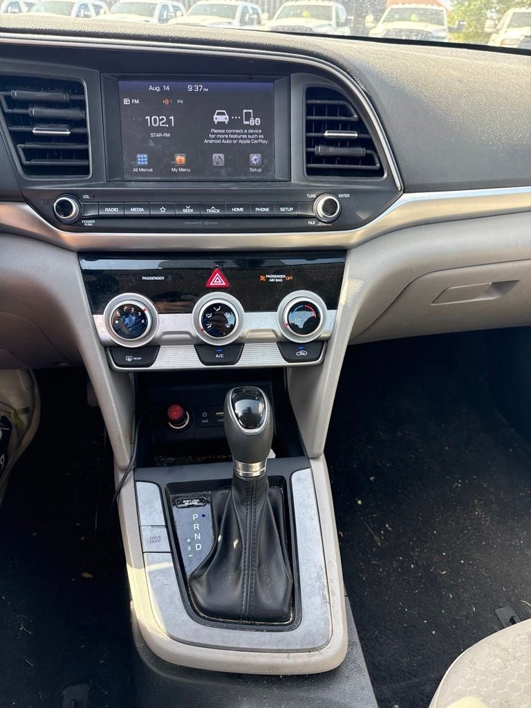 2019 Hyundai Elantra SEL
