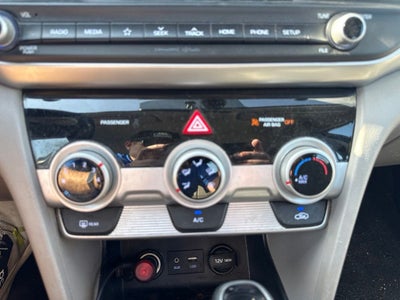 2019 Hyundai Elantra SEL