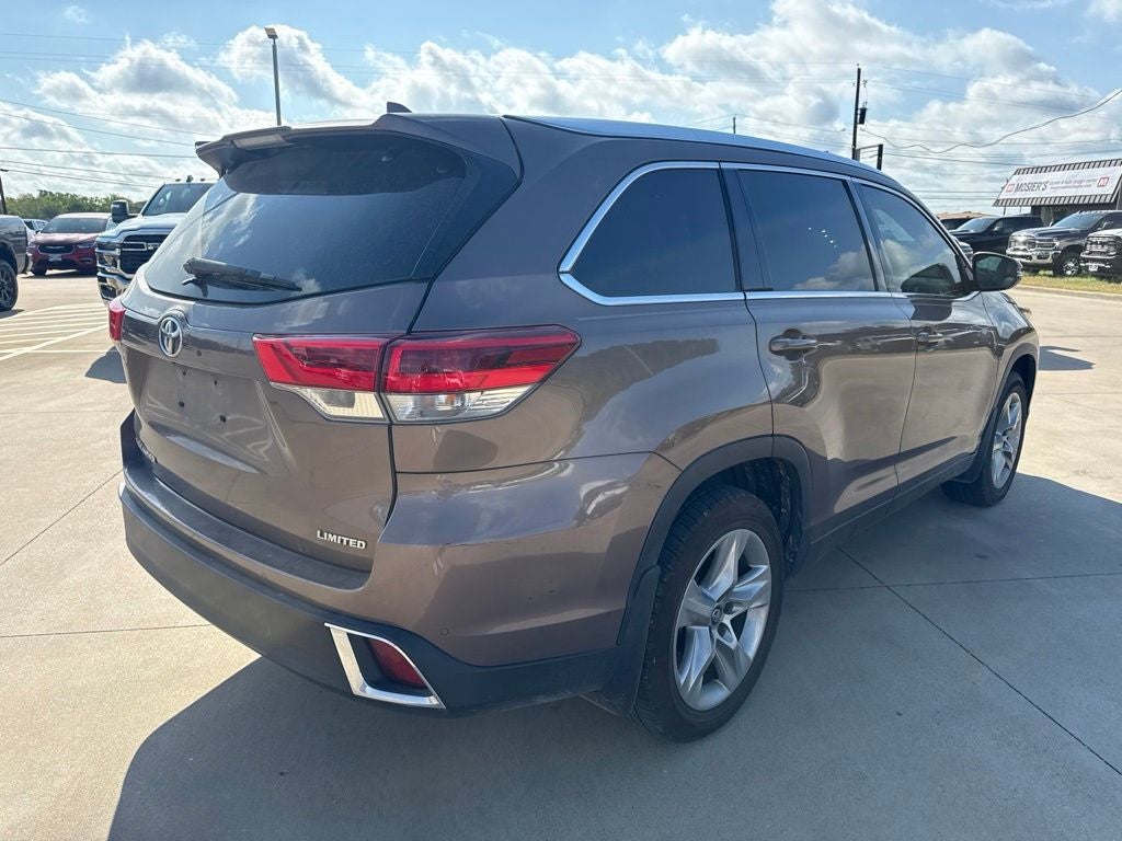 2017 Toyota Highlander Limited